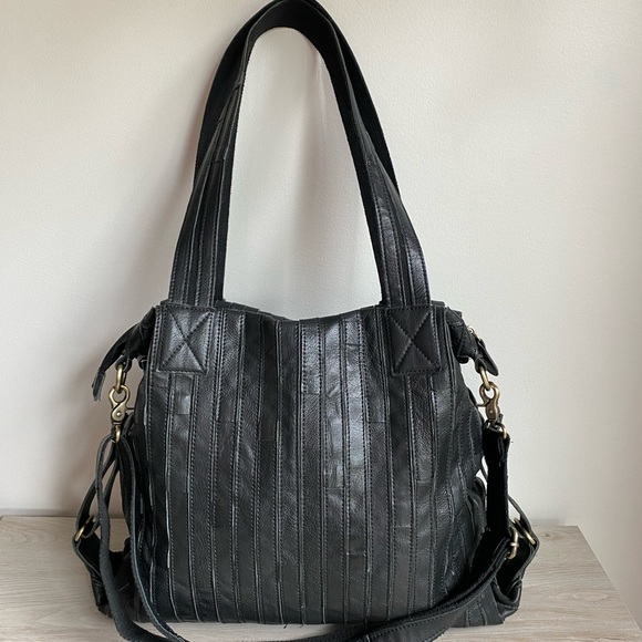 Amerileather Black Leather Tote - Picture 4 of 15